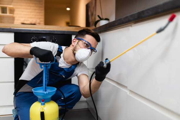 Pest Control for Restaurants in Lynn, IN